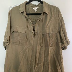 Sun & Shadow Tie-Up Blouse